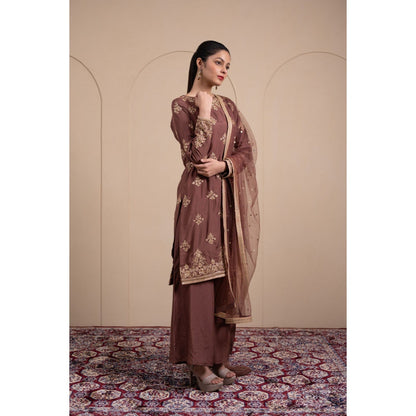 LABEL TANYA CHOPRA Bronze Silk Kurta and Pants with Dupatta (Set of 3)
