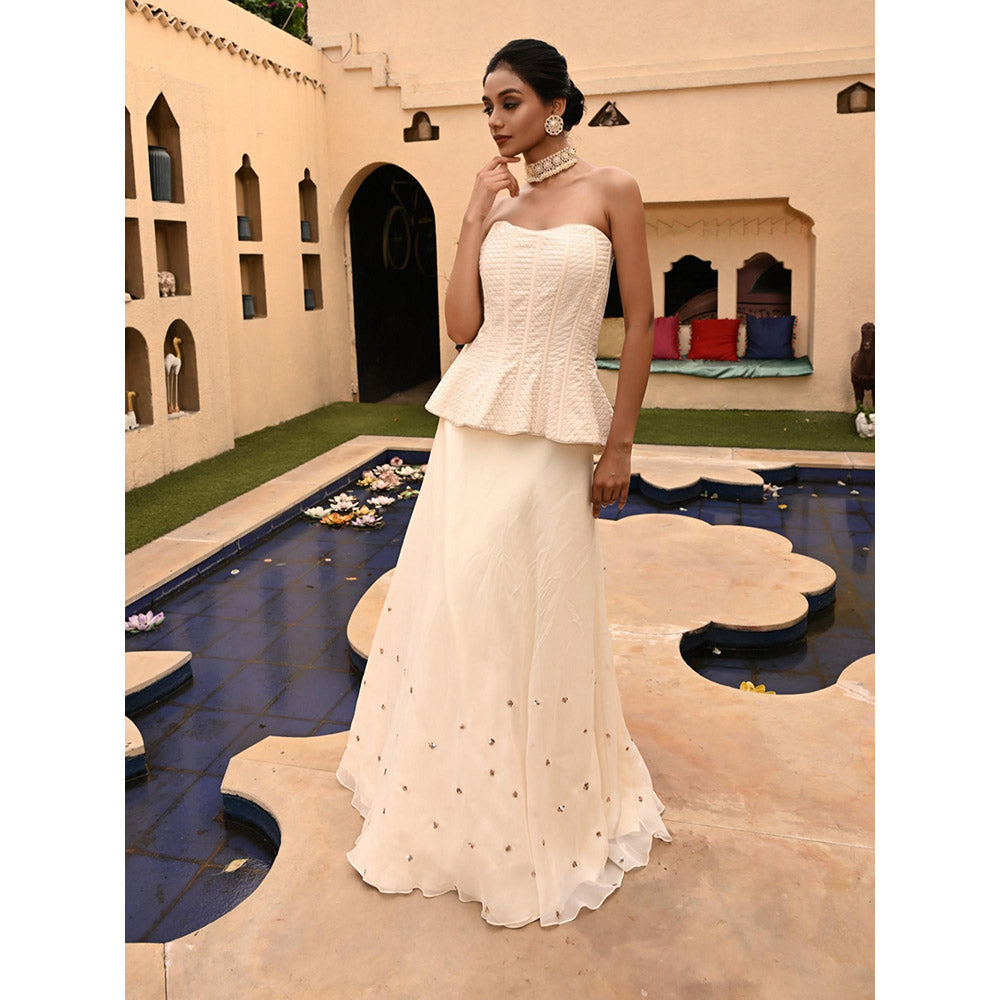 Sunanta Madaan Ivory Indo Western Skirt with Top (Set of 2)
