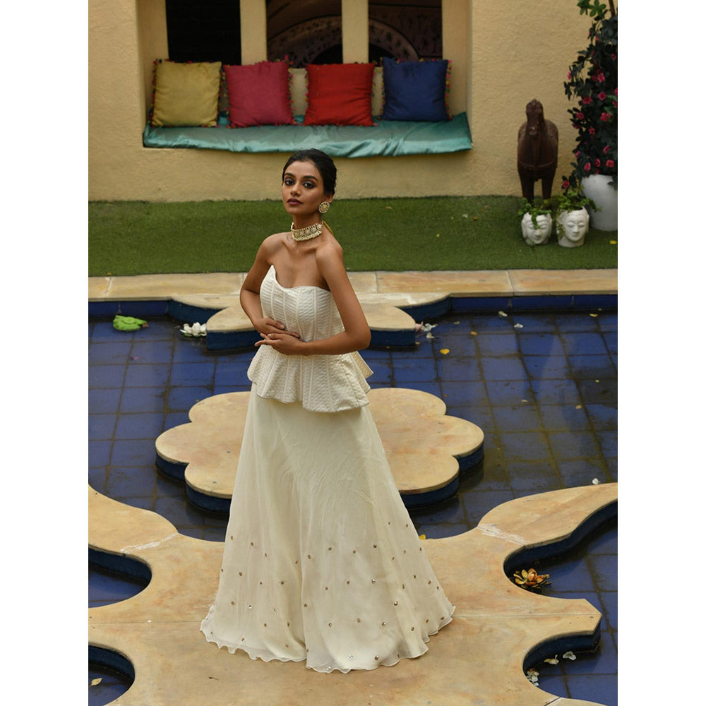 Sunanta Madaan Ivory Indo Western Skirt with Top (Set of 2)