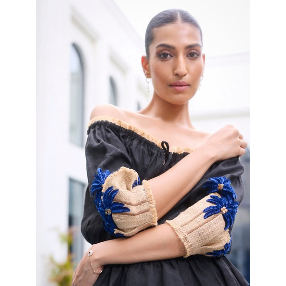 LABEL RUHBAB 3D Jute Thread & Crystal Embroidery Top and Pant (Set of 2)