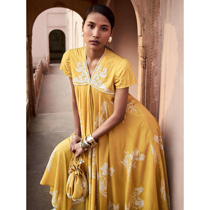 LABEL NAARITI Noor Floral Embroidered Yellow Anarkali Kurta with Pant (Set of 2)