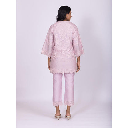 LABEL NAARITI Yaana Pink Chanderi Embroidered Kurti with Pant (Set of 2)