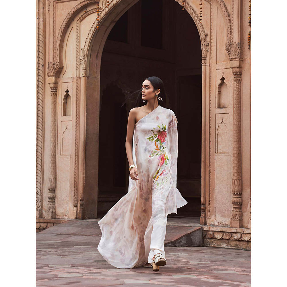 LABEL NAARITI Afreen Ivory Top with Palazzo (Set of 2)