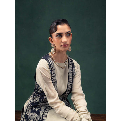 LABEL NAARITI Tehzeeb Multi-Color Gown with Jacket (Set of 2)