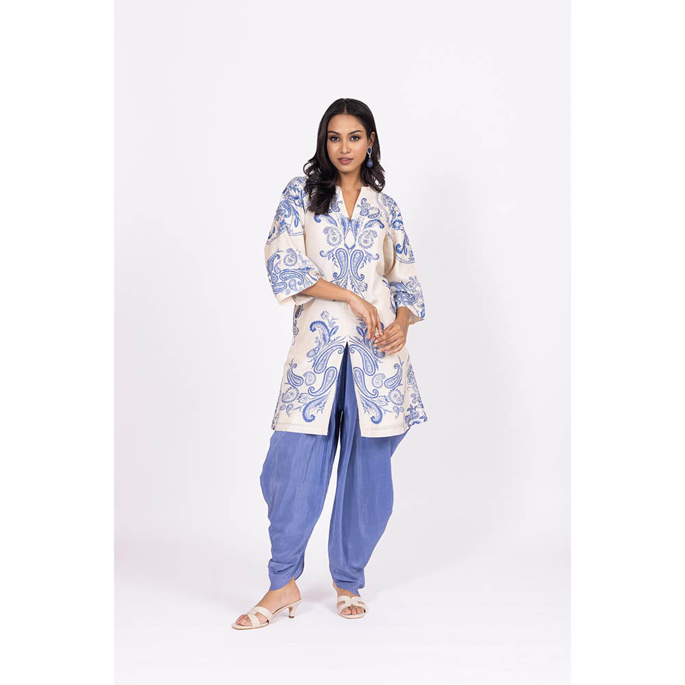 LABEL NAARITI Aza Blue Kurta with Dhoti Pant (Set of 2)