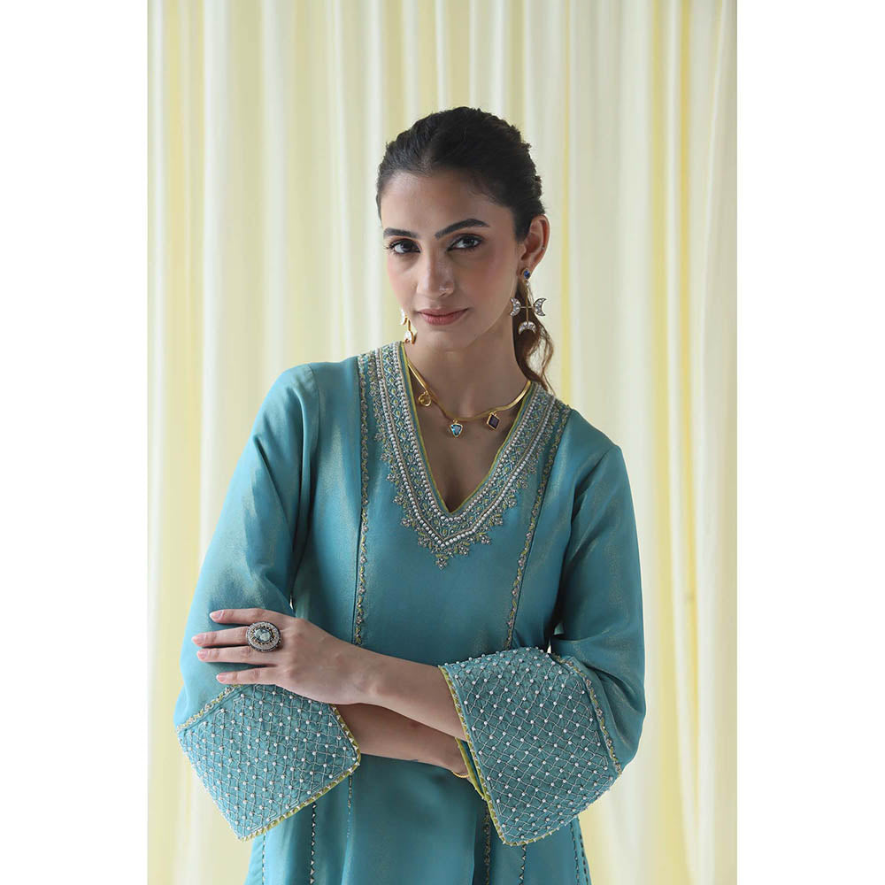 LABEL NAARITI Turquoise Embroidered Rivkah Kurta with Pant and Dupatta (Set of 3)