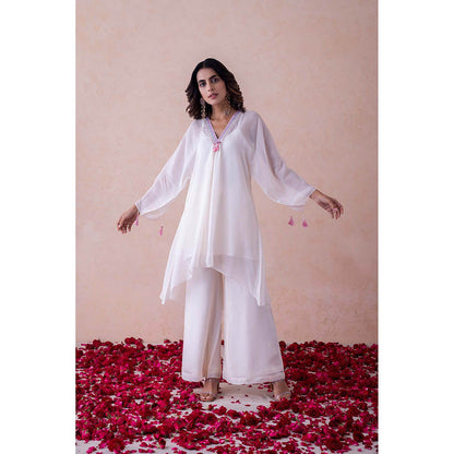 LABEL NAARITI Ivory Embroidered Farah Kurta with Slip and Palazzo (Set of 3)