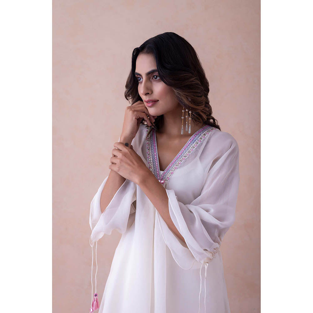 LABEL NAARITI Ivory Embroidered Farah Kurta with Slip and Palazzo (Set of 3)