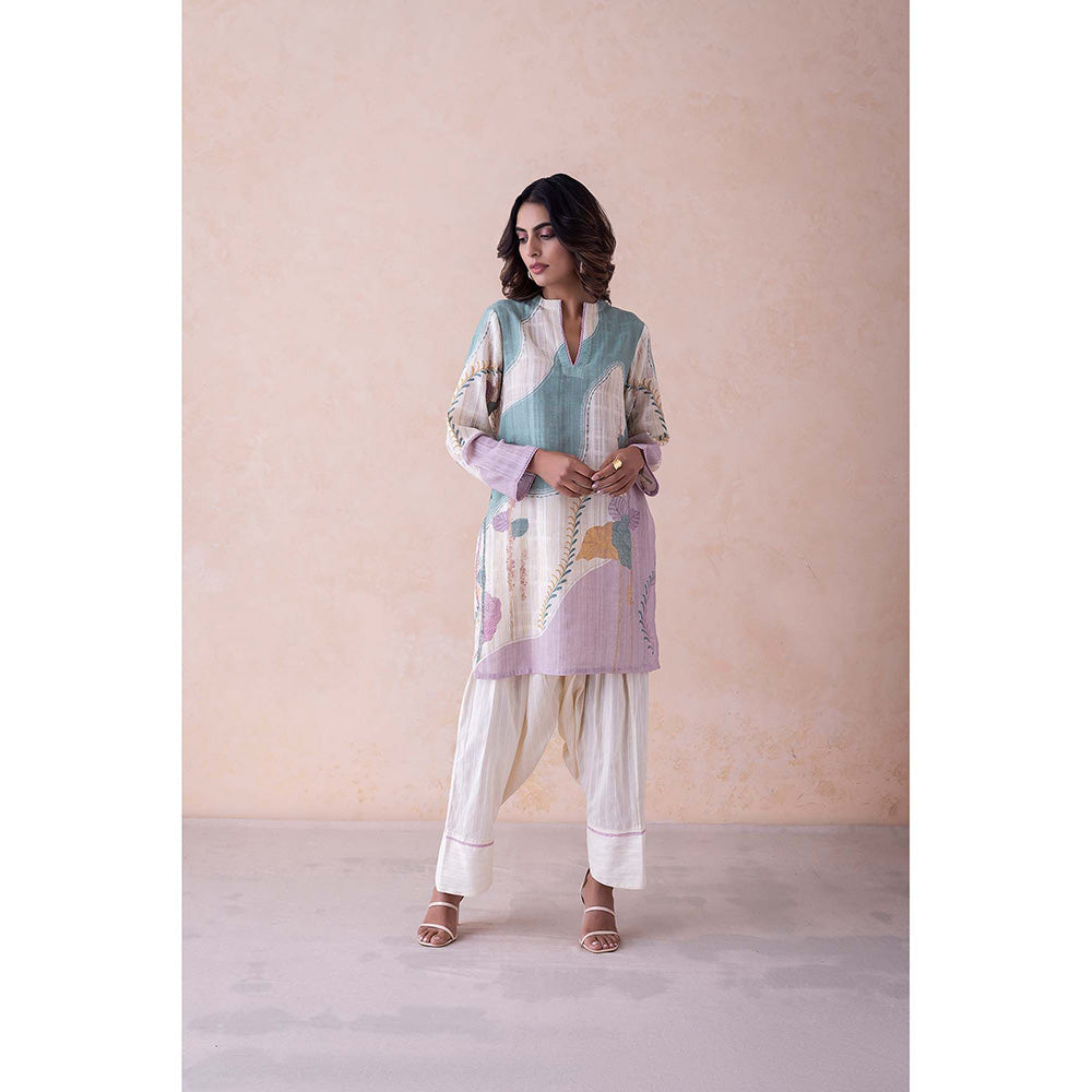 LABEL NAARITI Beige Printed Mrunal Kurta with Salwar (Set of 2)