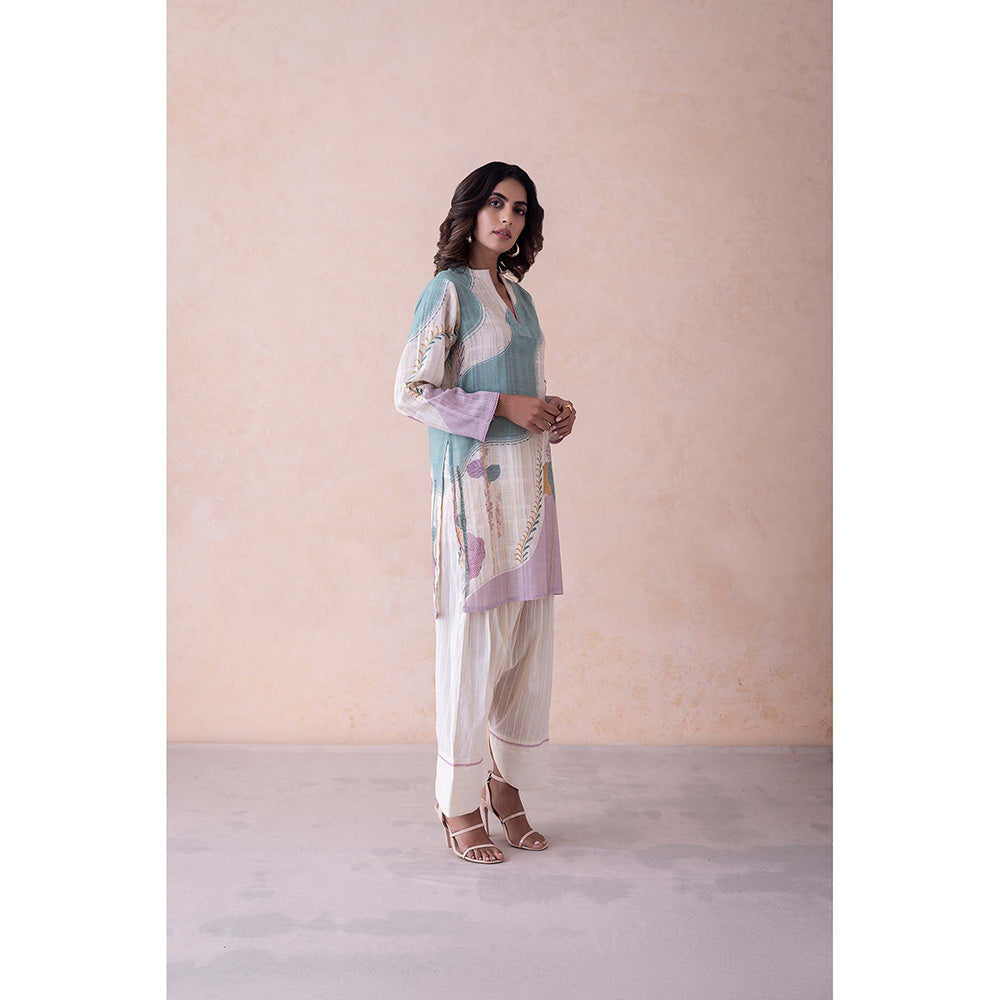 LABEL NAARITI Beige Printed Mrunal Kurta with Salwar (Set of 2)