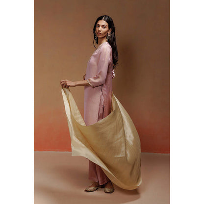 LABEL NAARITI Mahee Jacquard Embroidered Rose Gold Kurta with Pant and Dupatta