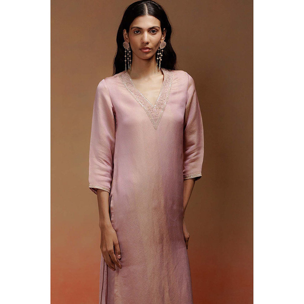 LABEL NAARITI Mahee Jacquard Embroidered Rose Gold Kurta with Pant and Dupatta