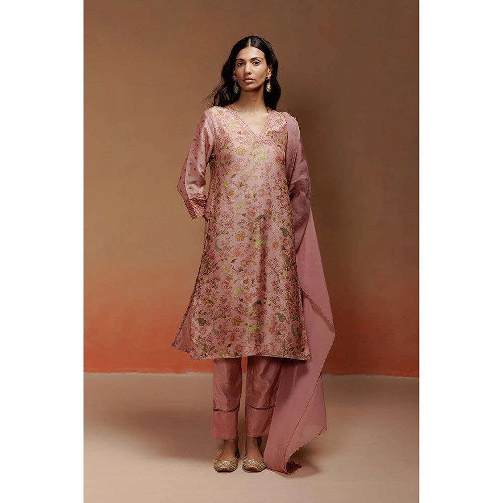LABEL NAARITI Samia Embroidered Pink Kurta with Pant and Dupatta