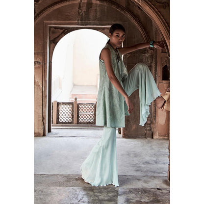 LABEL NAARITI Amari Blue Sleeveless Thread Work Reular Fit Sharara Sets