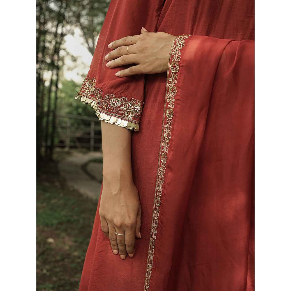 Label Ruby Zari Embroidered Maroon Kurta with Pant and Dupatta (Set of 3)