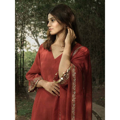 Label Ruby Zari Embroidered Maroon Kurta with Pant and Dupatta (Set of 3)