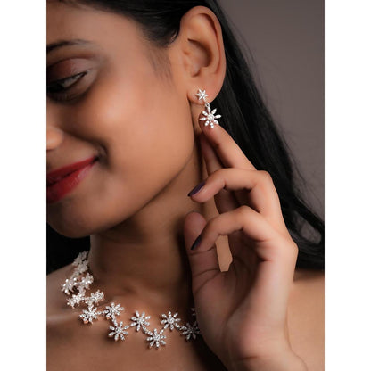 Label Ruby White Snowflake Bloom Diamond Jewellery Set