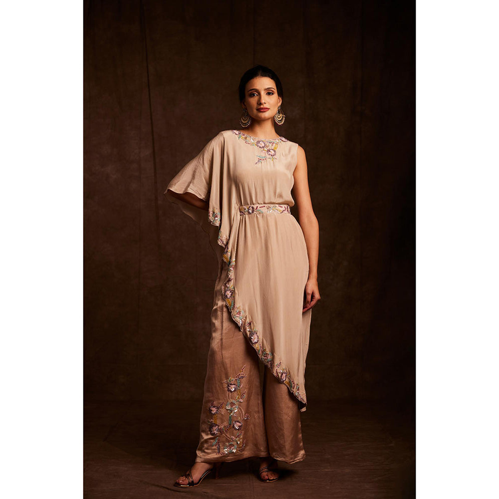 Label Gayatri Bishnoi Beige Biased Co-Ord (Set of 3)