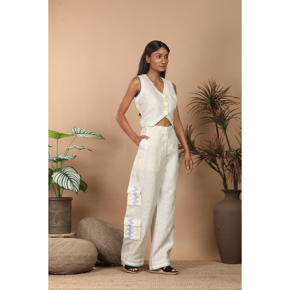 LABEL NIYAMI Off White Co-Ord Set
