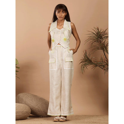 LABEL NIYAMI Beige Coord Set