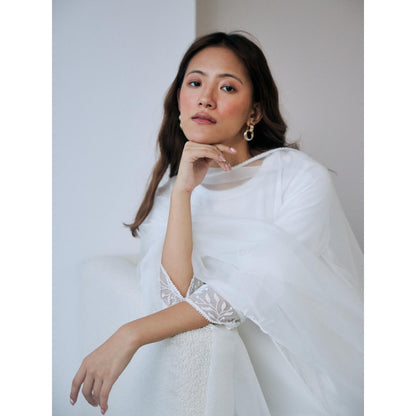 Lavanya Ahuja Cloud White Kurta and Pant with Dupatta (Set of 3)