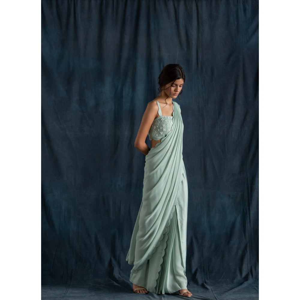 Lavanya Ahuja Scallop Detail Pre-Draped Saree & Petticoat with Stitched Blouse (Set of 3)