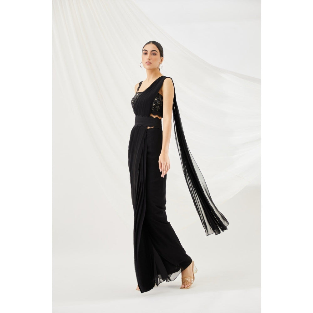 Lavanya Ahuja Cloudland Pre-Draped Saree Belt & Petticoat with Stitched Blouse (Set of 4)