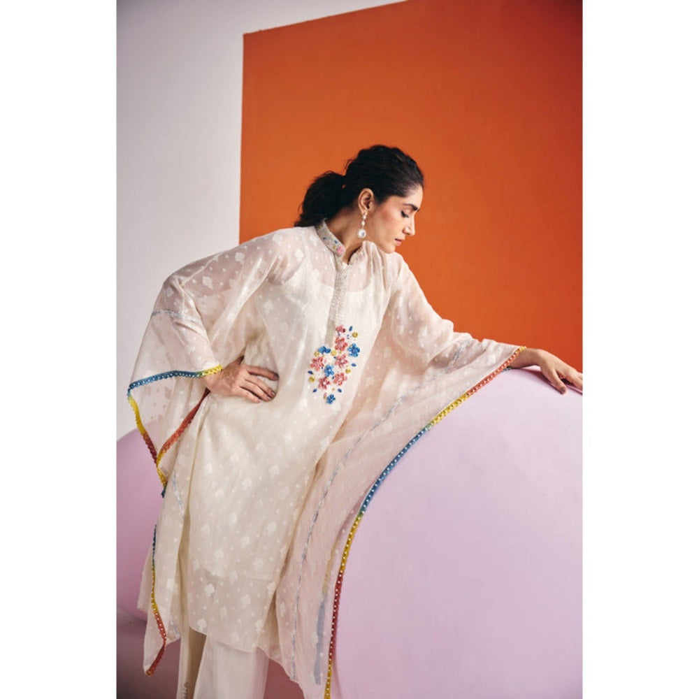 Leela by A Ivory Separate Kaftan With Inner And Side Slit Pant
