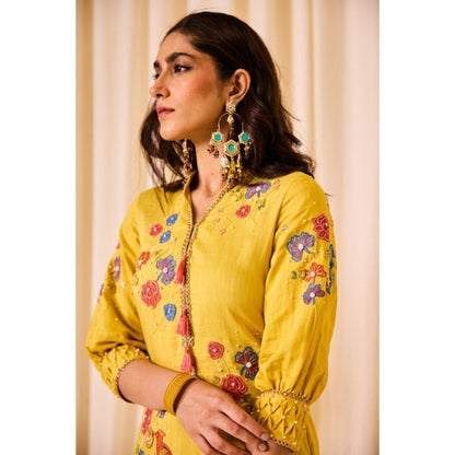 Leela by A Yellow Straight Tulip And Abstract Applique Kurta With Pant And Dupatta