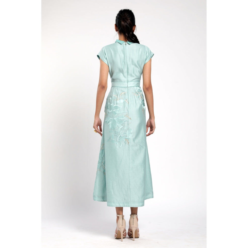 MADDER MUCH Kimi Midi Dress - Green