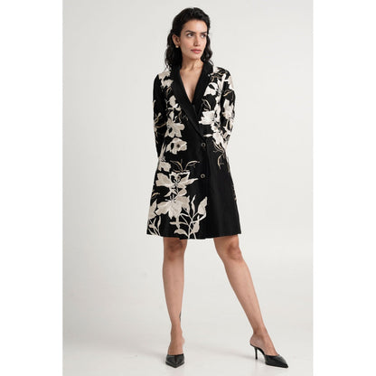 MADDER MUCH Lucas Knee Length Dress - Black