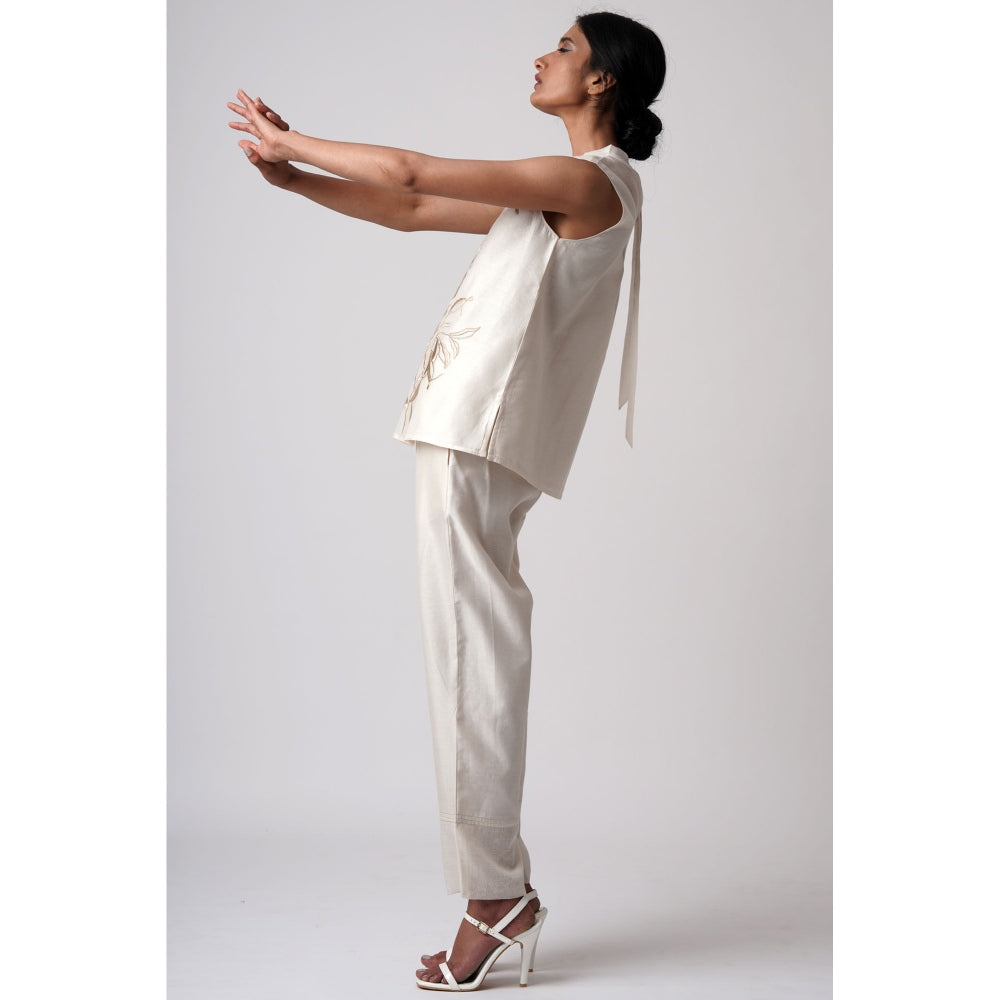 MADDER MUCH Luna Co-Ord - White (Set of 2)