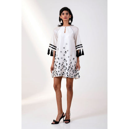 MADDER MUCH Nuve Beetle Dress