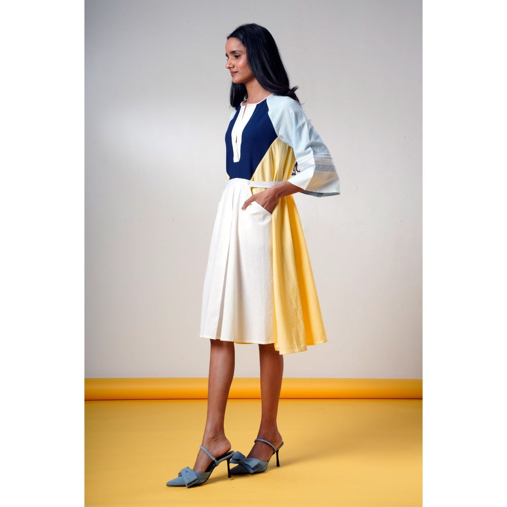 MADDER MUCH Taffy Nectar Bloom Dress