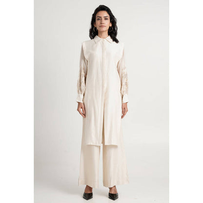 MADDER MUCH Women Ivory Chanderi Solid Kurta with Pant