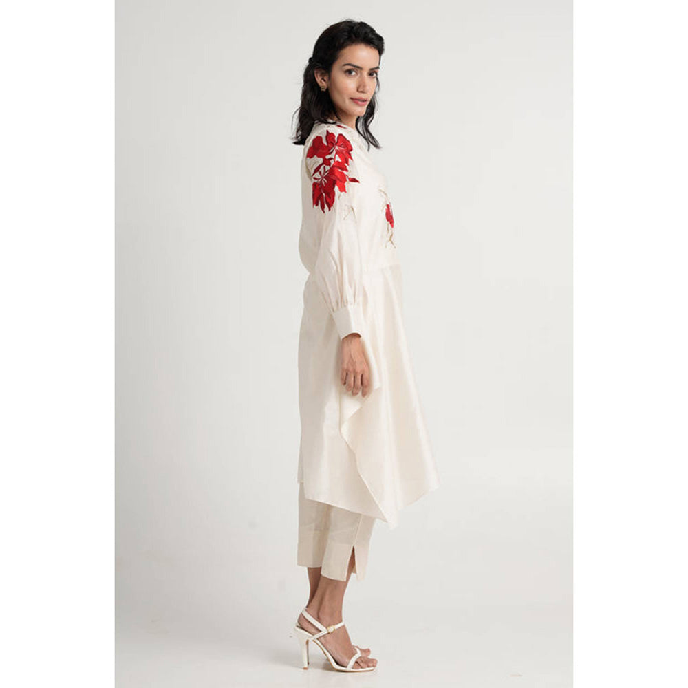 MADDER MUCH Women White Chanderi Silk Floral Tunic with Pant