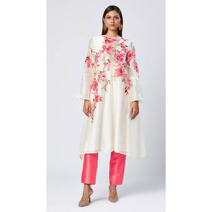 MADDER MUCH Eira - White Floral Kurta + Pant Set