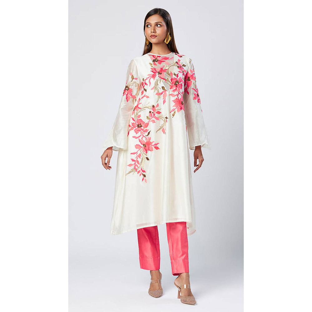 MADDER MUCH Eira - White Floral Kurta + Pant Set