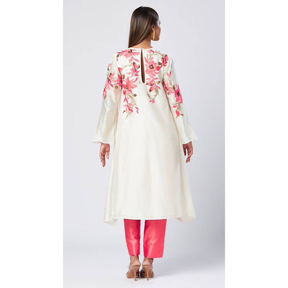 MADDER MUCH Eira - White Floral Kurta + Pant Set