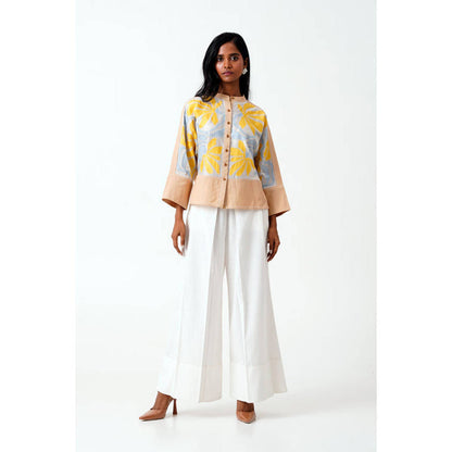 MADDER MUCH Bask and Pete Latte Panel Appliqued Top with White Pleated Pants