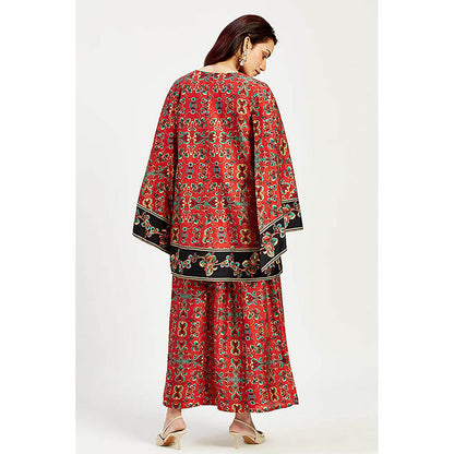 MADDER MUCH Aliva 2.0 - Cape Jacket + Serene Sleeveless Long Dress