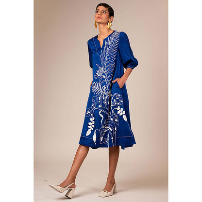 MADDER MUCH Sonic - The City Walk Midi Dress