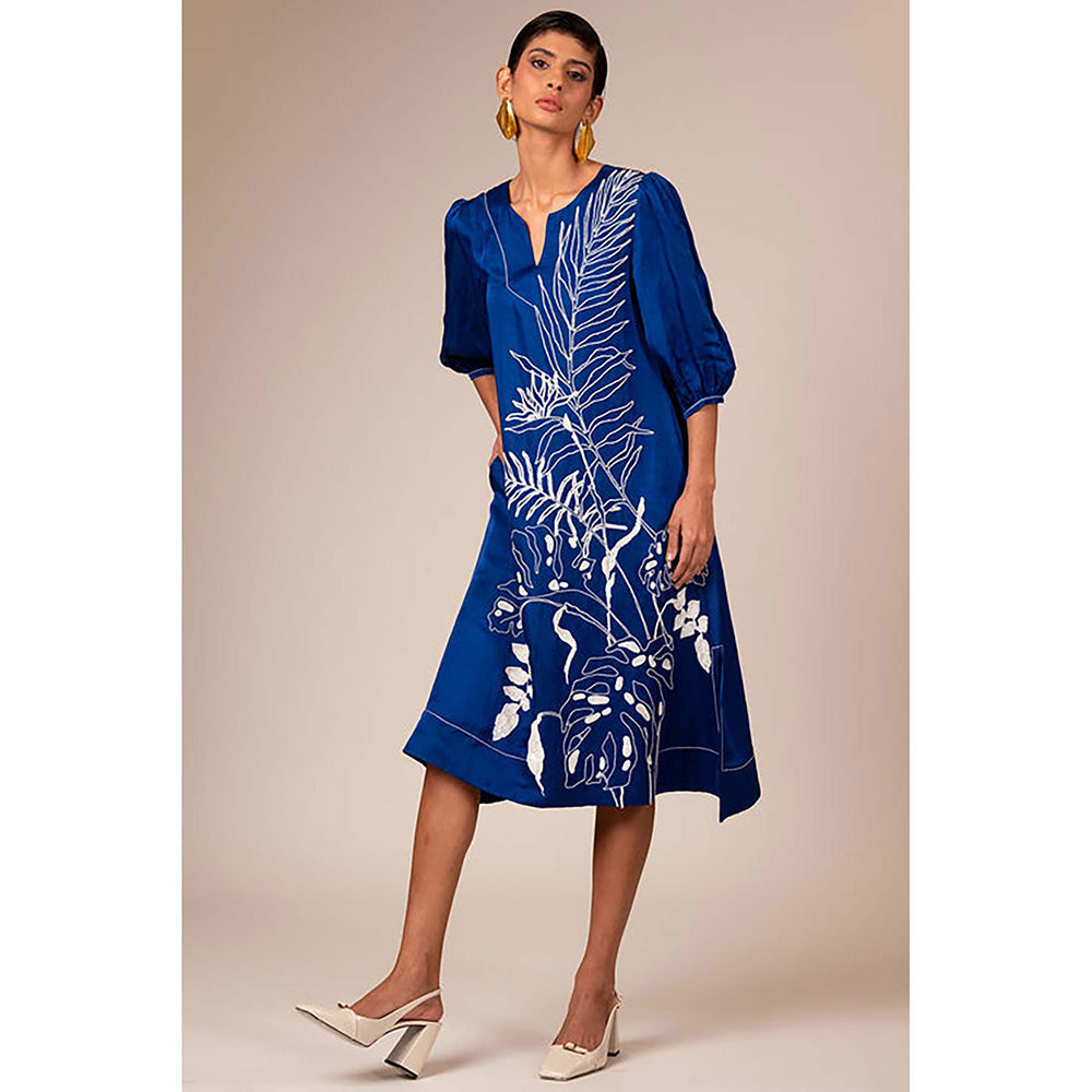 MADDER MUCH Sonic - The City Walk Midi Dress
