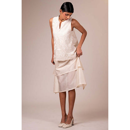 MADDER MUCH Vallarie - Stepped Midi Dress