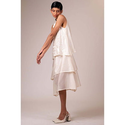 MADDER MUCH Vallarie - Stepped Midi Dress