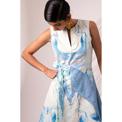 MADDER MUCH Blue Cotton Round Neck Abstract Midi Dress