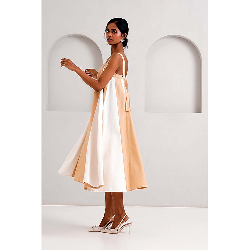 MADDER MUCH Multi Dallas - Carousel Midi Dress