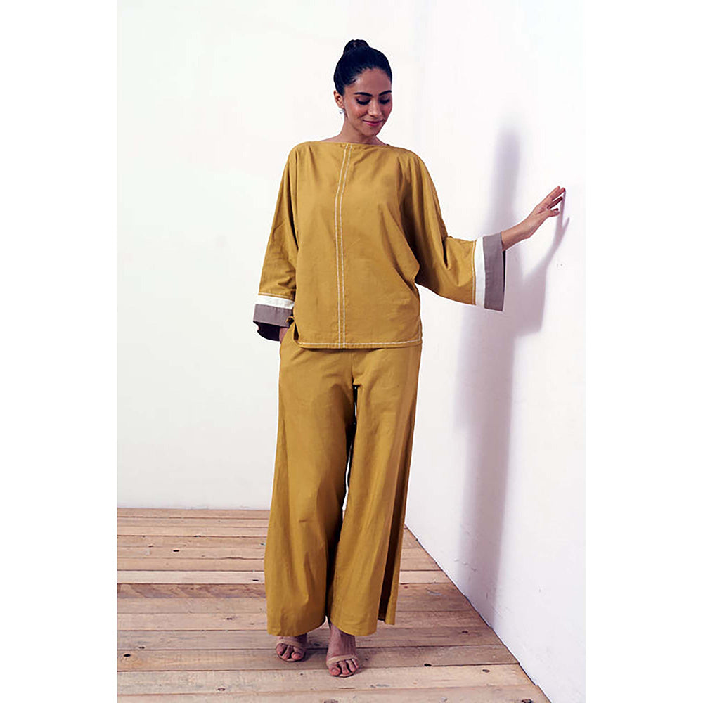 MADDER MUCH Moda - The Cloud Top And Pant Set