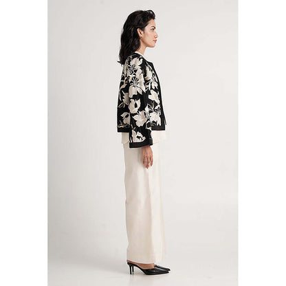 MADDER MUCH Multi-Color Cotton Round Neck Embroidered Top With Pant And Shrug