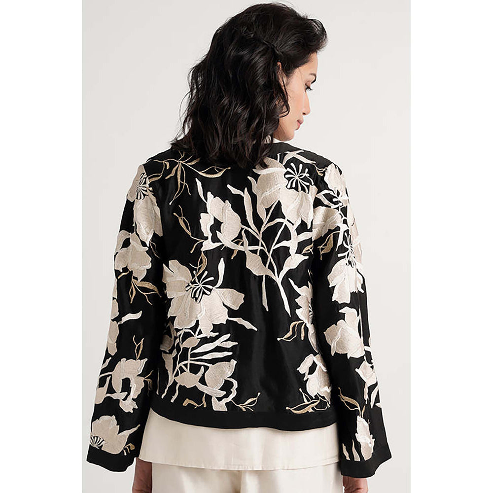 MADDER MUCH Multi-Color Cotton Round Neck Embroidered Top With Pant And Shrug